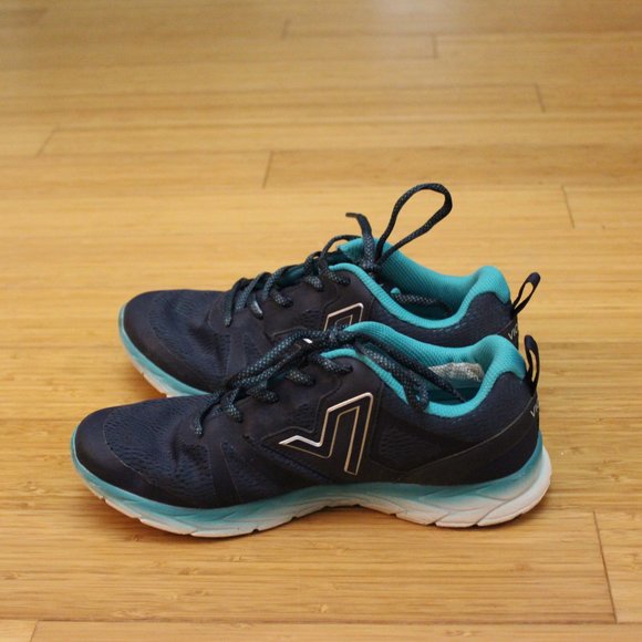 Vionic 335 Miles Running Walking Active Sneaker - Picture 3 of 6